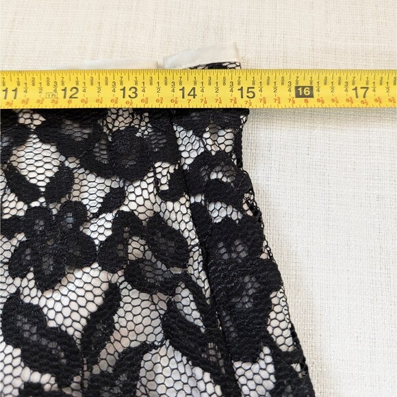 Notations Woman Petite MEDIUM Black Lace Over Ivory Knee Length Skirt Whimsygoth - Picture 5 of 13